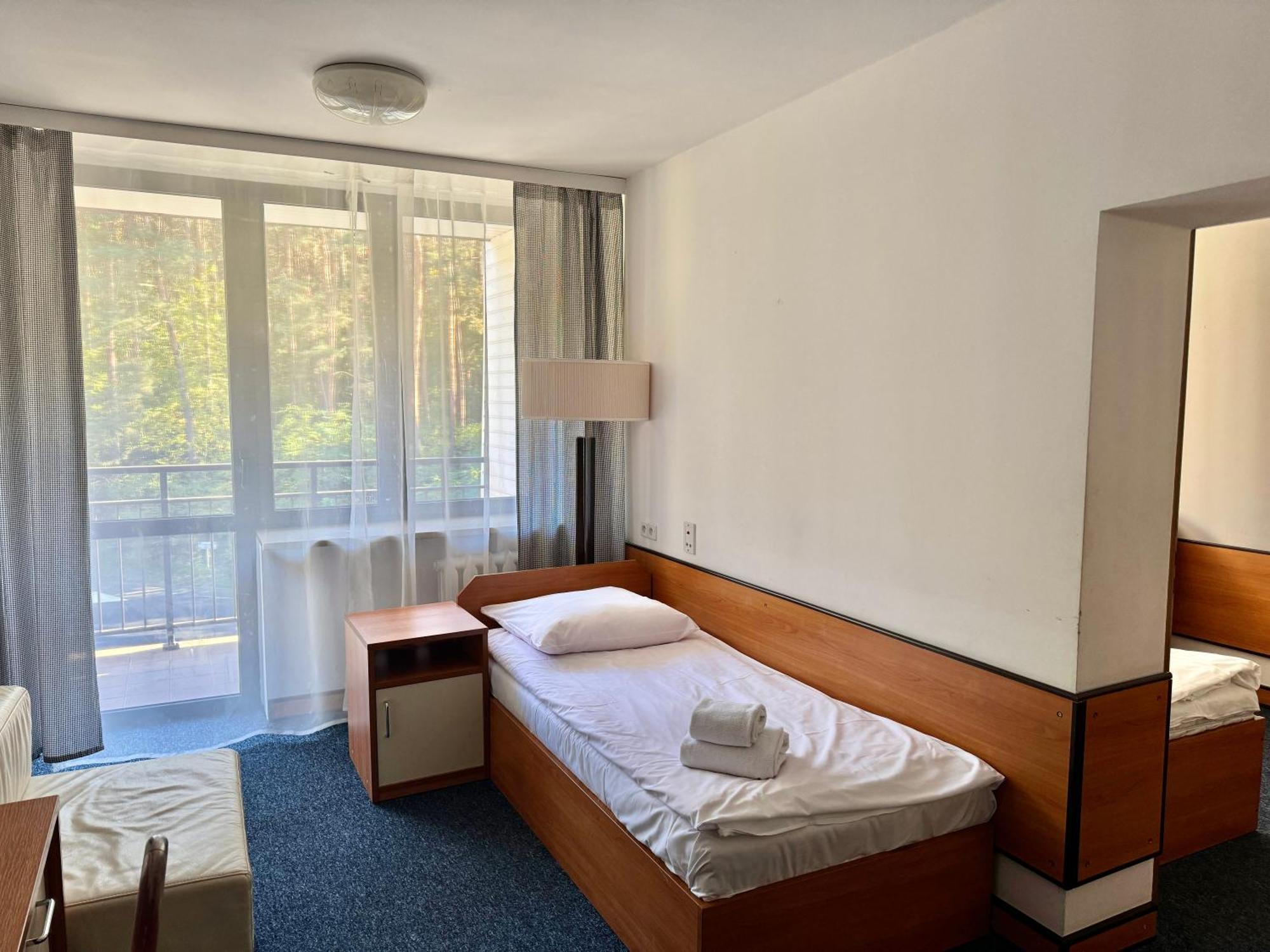 Hotel Echo Cedzyna Стая снимка